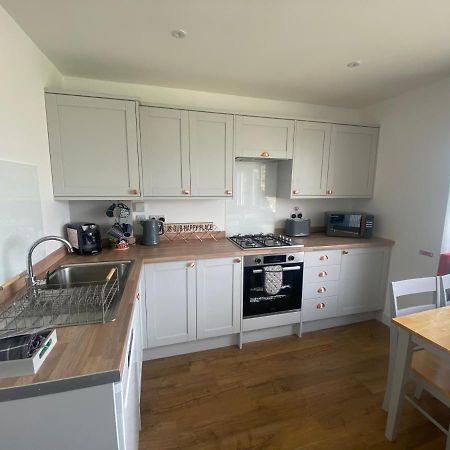 Beau - Brambles Chine, Colwell Bay - 5 Star Wifi - Short Walk To The Hut And Beach - 1 Night Stays Available - Ferry Offers Freshwater Eksteriør bilde