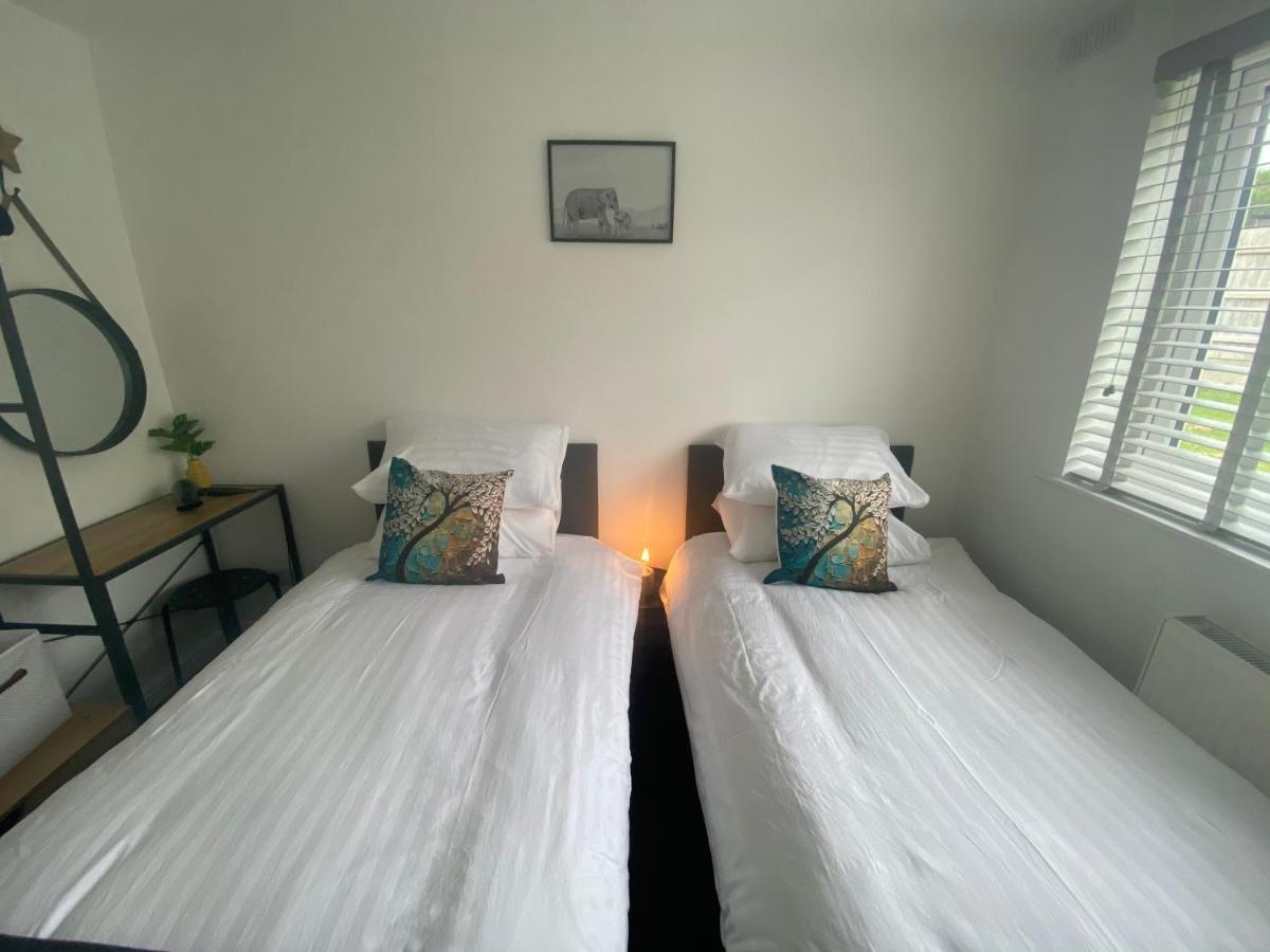 Beau - Brambles Chine, Colwell Bay - 5 Star Wifi - Short Walk To The Hut And Beach - 1 Night Stays Available - Ferry Offers Freshwater Eksteriør bilde